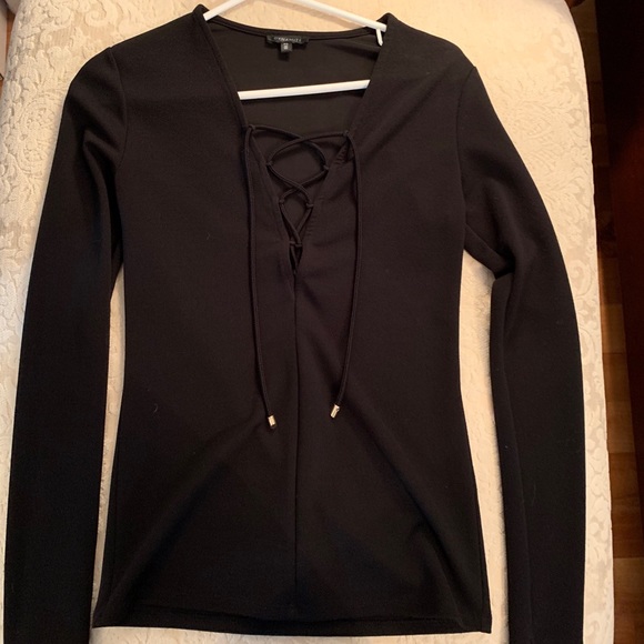 Black long Sleeve - Picture 1 of 2